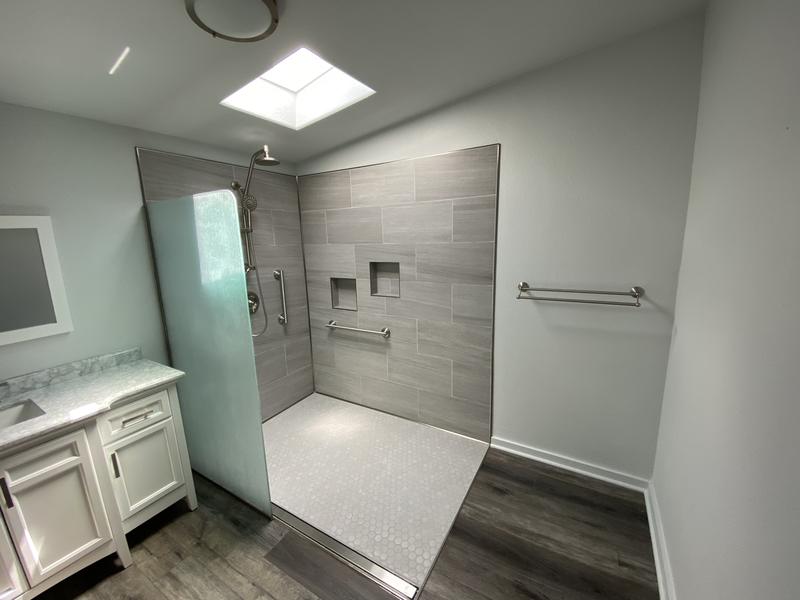 Bathrooms & Tile
